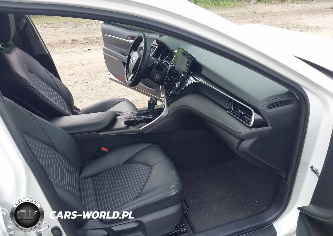 2021 Toyota Camry Se Nightshade Edition VIN:4T1G11AK8MU497567 - 5