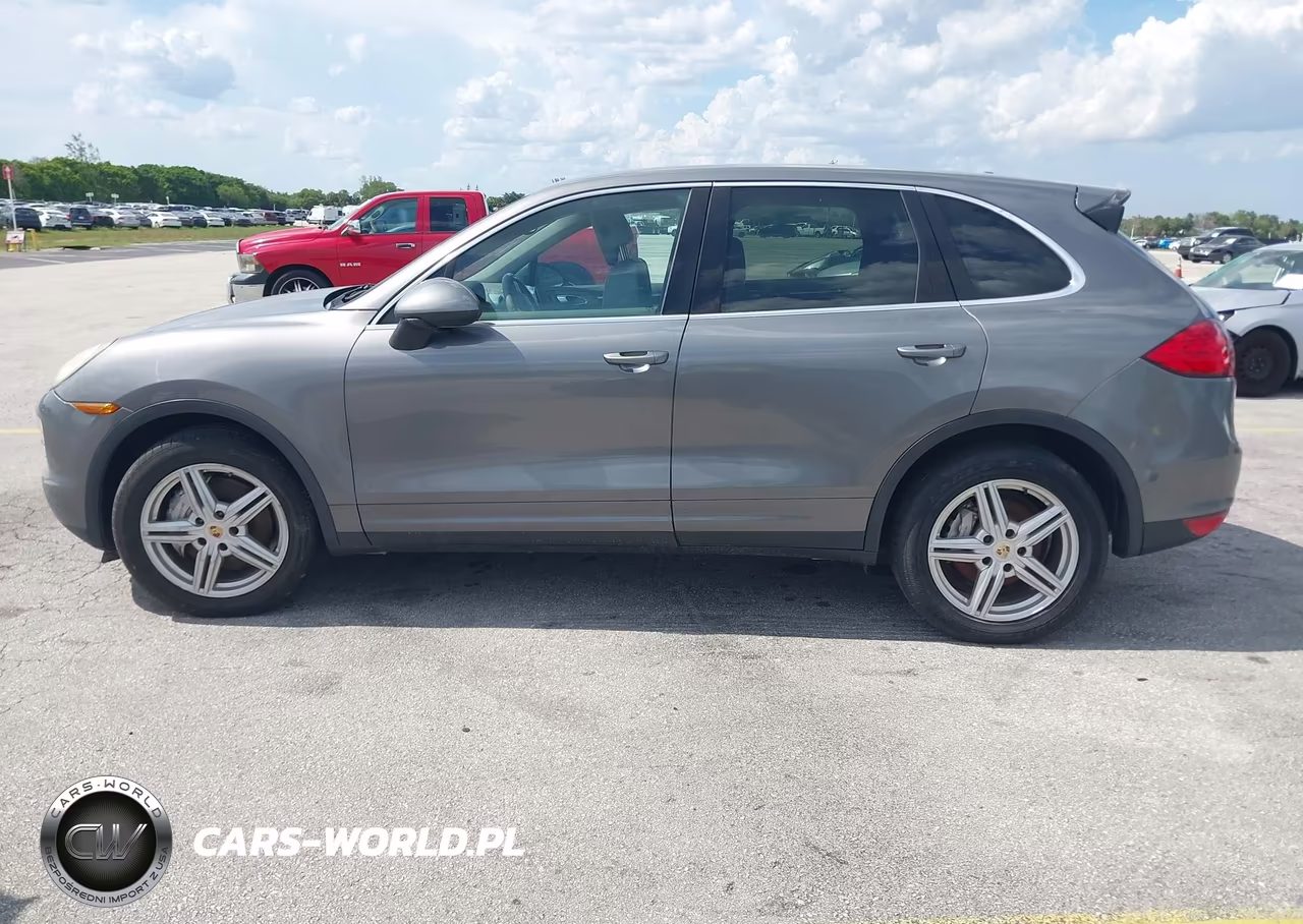 2011 Porsche Cayenne S VIN:WP1AB2A20BLA42999 - 14