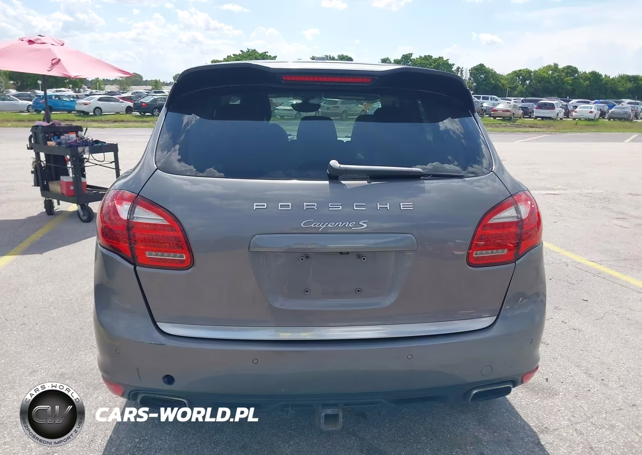 2011 Porsche Cayenne S VIN:WP1AB2A20BLA42999 - 16