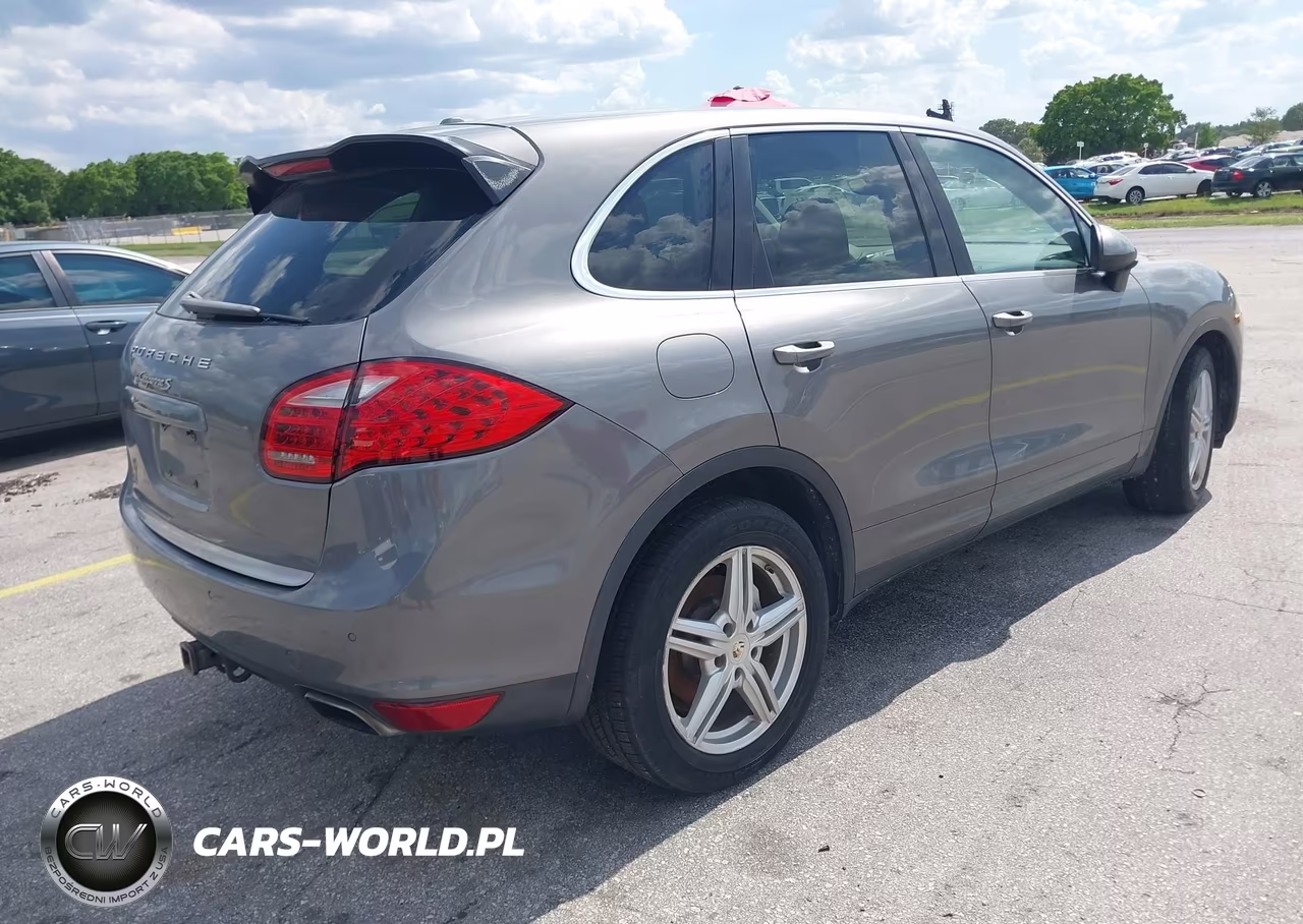 2011 Porsche Cayenne S VIN:WP1AB2A20BLA42999 - 4