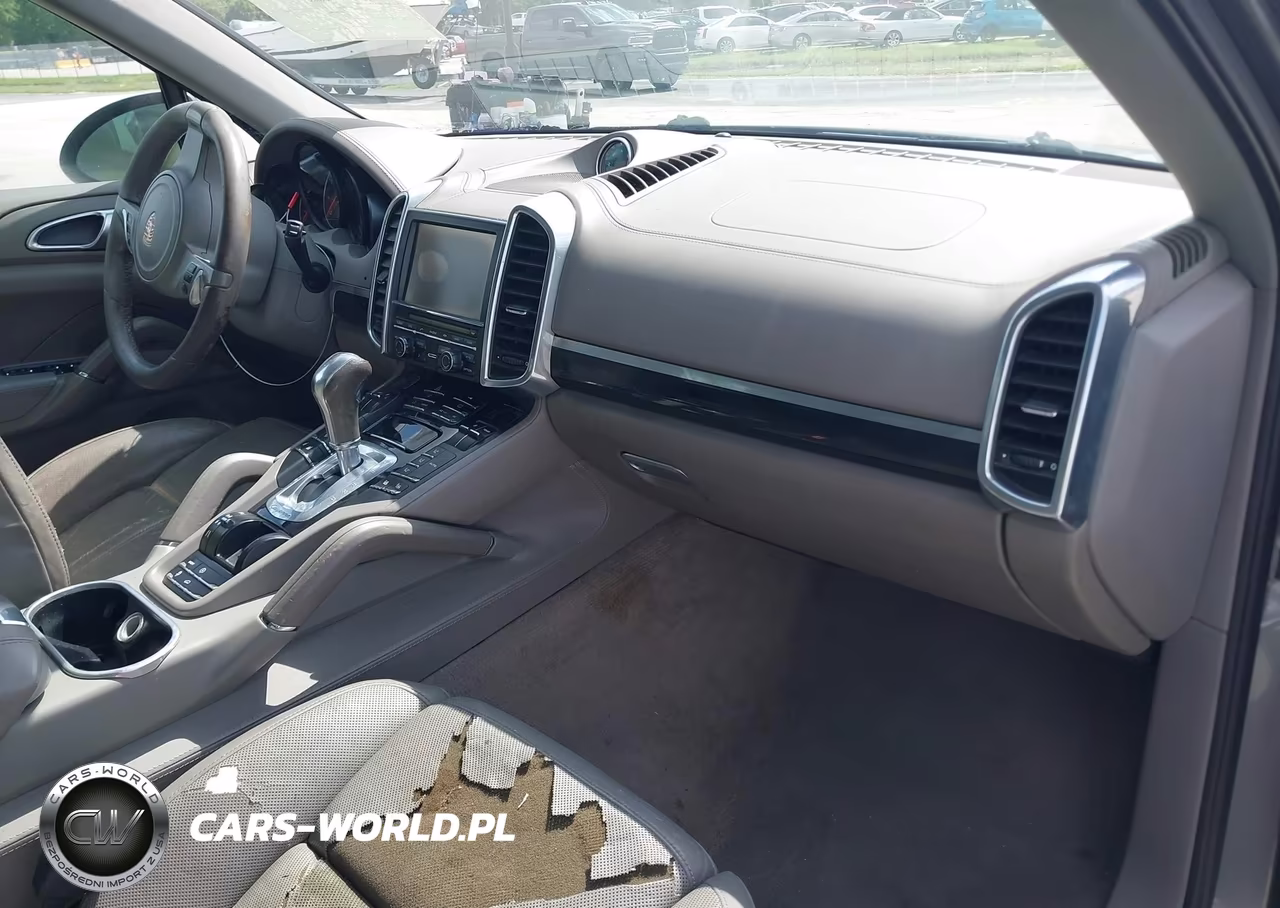 2011 Porsche Cayenne S VIN:WP1AB2A20BLA42999 - 5