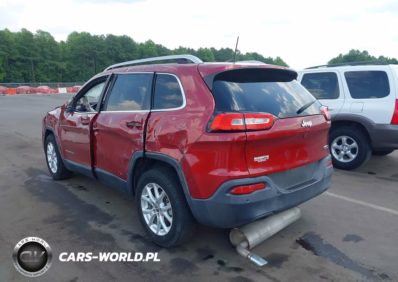 2017 Jeep Cherokee Latitude VIN:1C4PJLCB4HW574412 - 3
