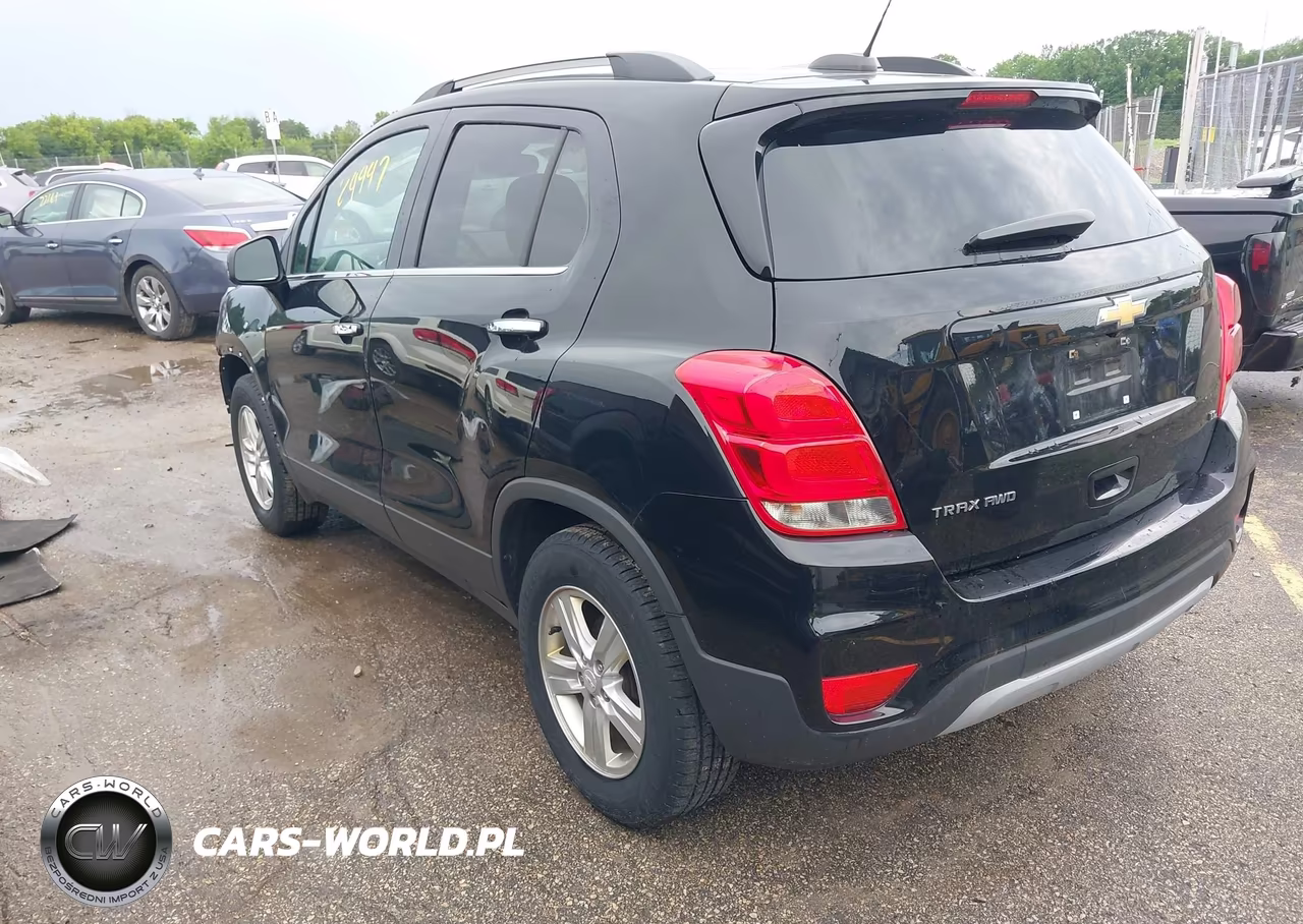 2020 Chevrolet Trax Awd Lt VIN:3GNCJPSBXLL142243 - 3
