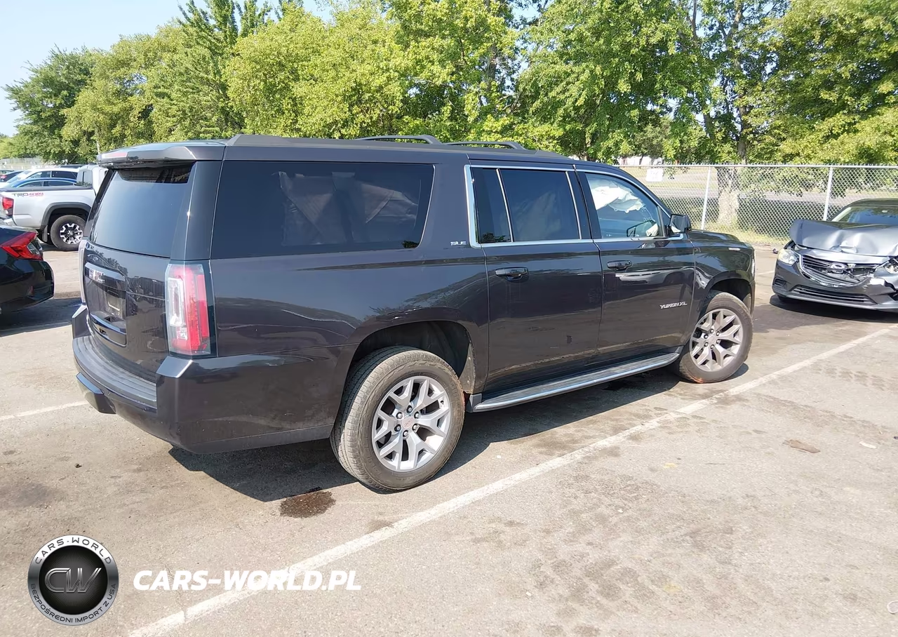 2018 GMC Yukon Xl Sle VIN:1GKS2FKC2JR206709 - 4