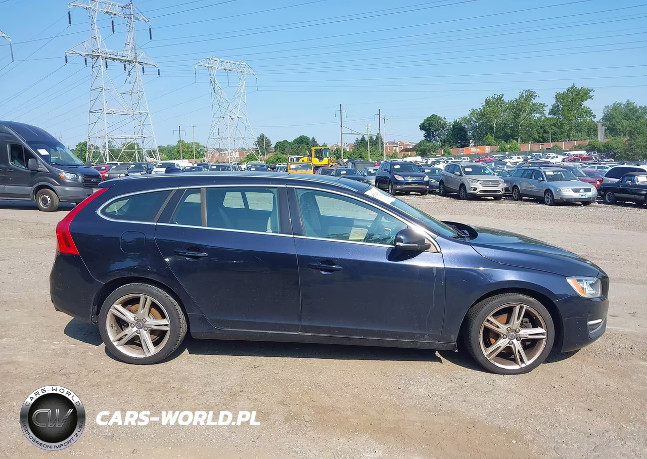 2017 Volvo V60 T5 Premier VIN:YV140MEK1H1343631 - 13