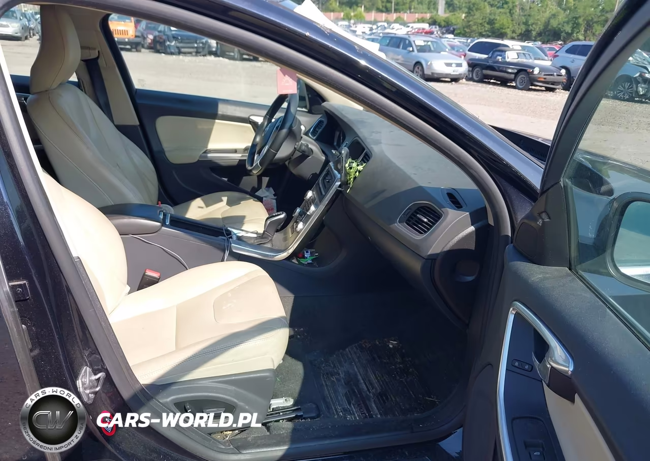 2017 Volvo V60 T5 Premier VIN:YV140MEK1H1343631 - 5