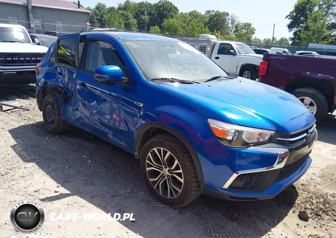 2018 Mitsubishi Outlander Sport 2.0 Es – zdjęcie 1 z 17