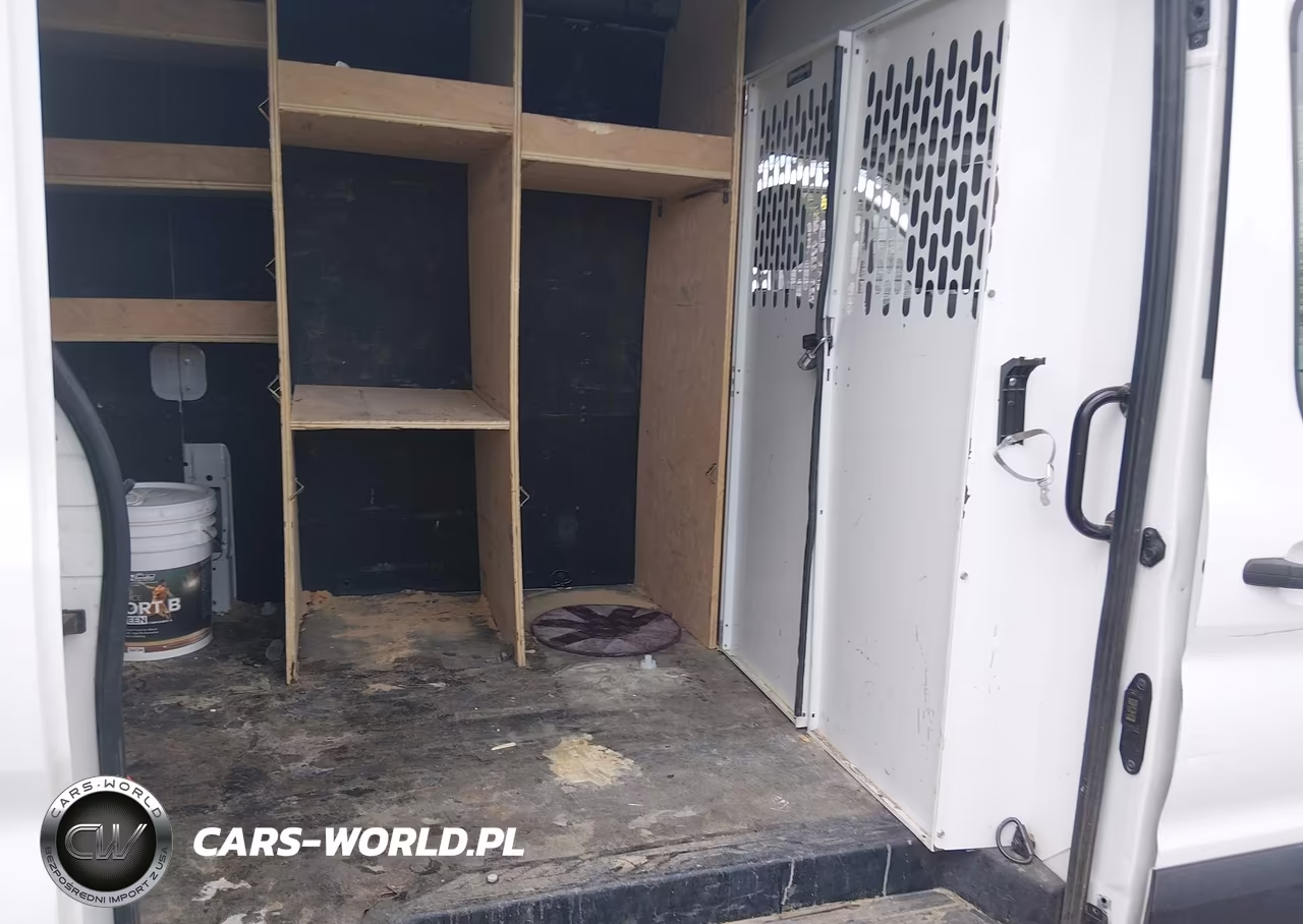 2019 Ford Transit-150 VIN:1FTYE2CM1KKB69319 - 8