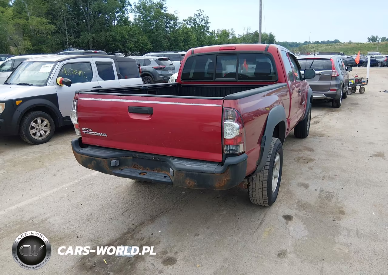 2006 Toyota Tacoma VIN:5TEUX42N56Z214570 - 4
