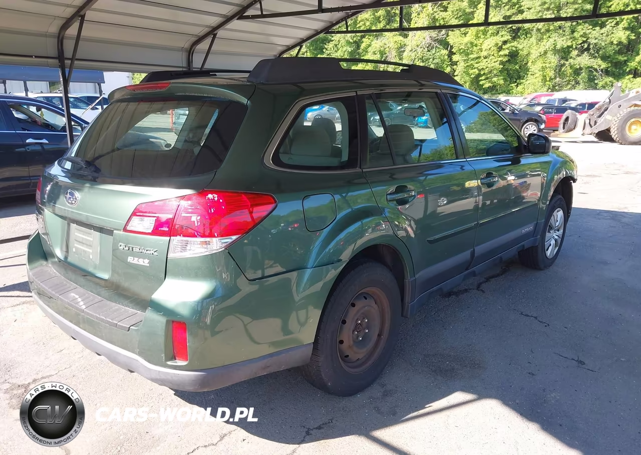 2013 Subaru Outback 2.5I VIN:4S4BRBAC8D3267129 - 4