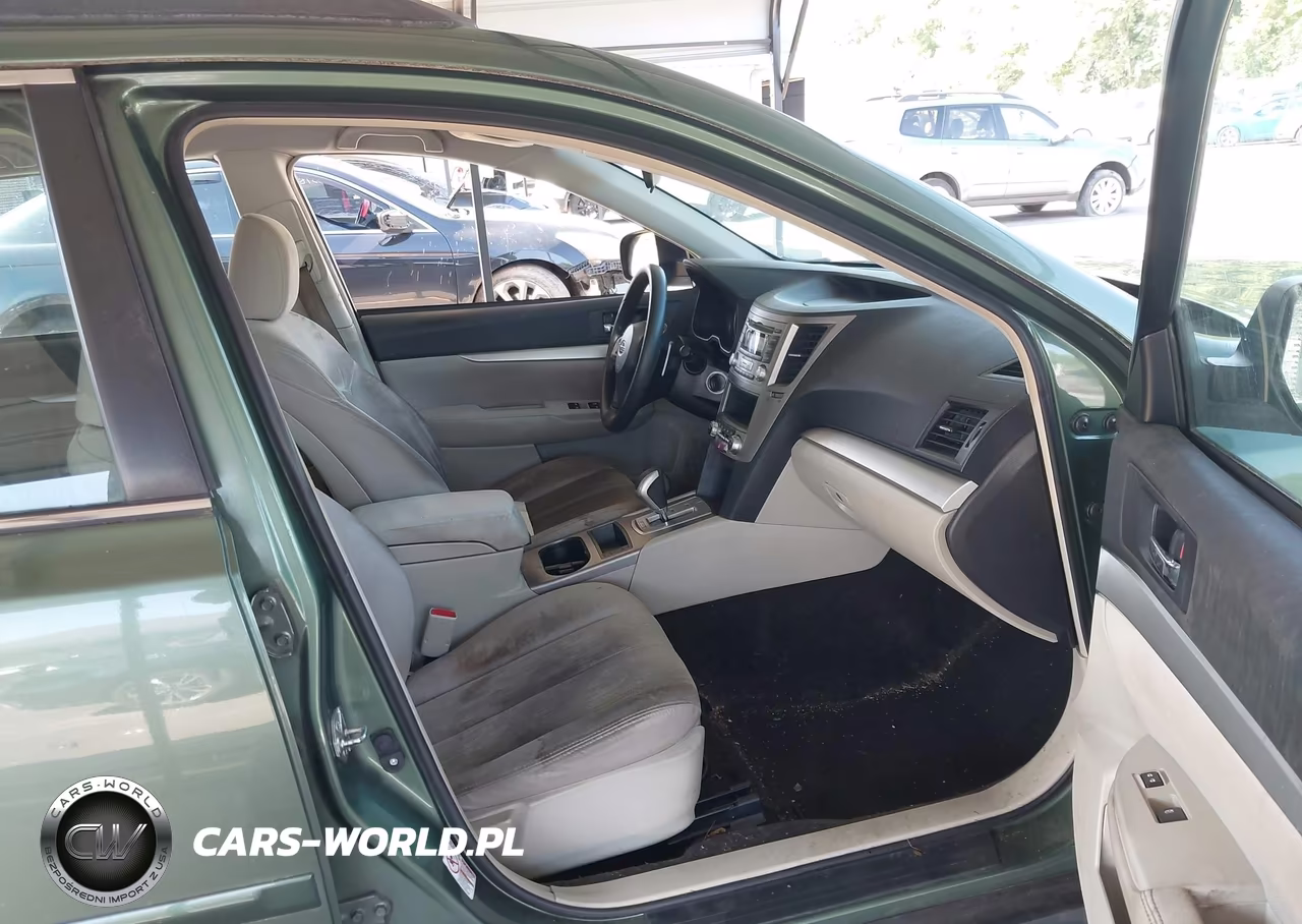 2013 Subaru Outback 2.5I VIN:4S4BRBAC8D3267129 - 5