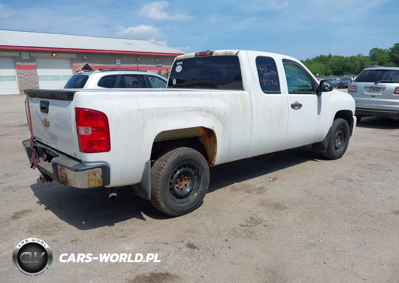 2007 Chevrolet Silverado 1500 Work Truck VIN:2GCEC19C771582550 - 4