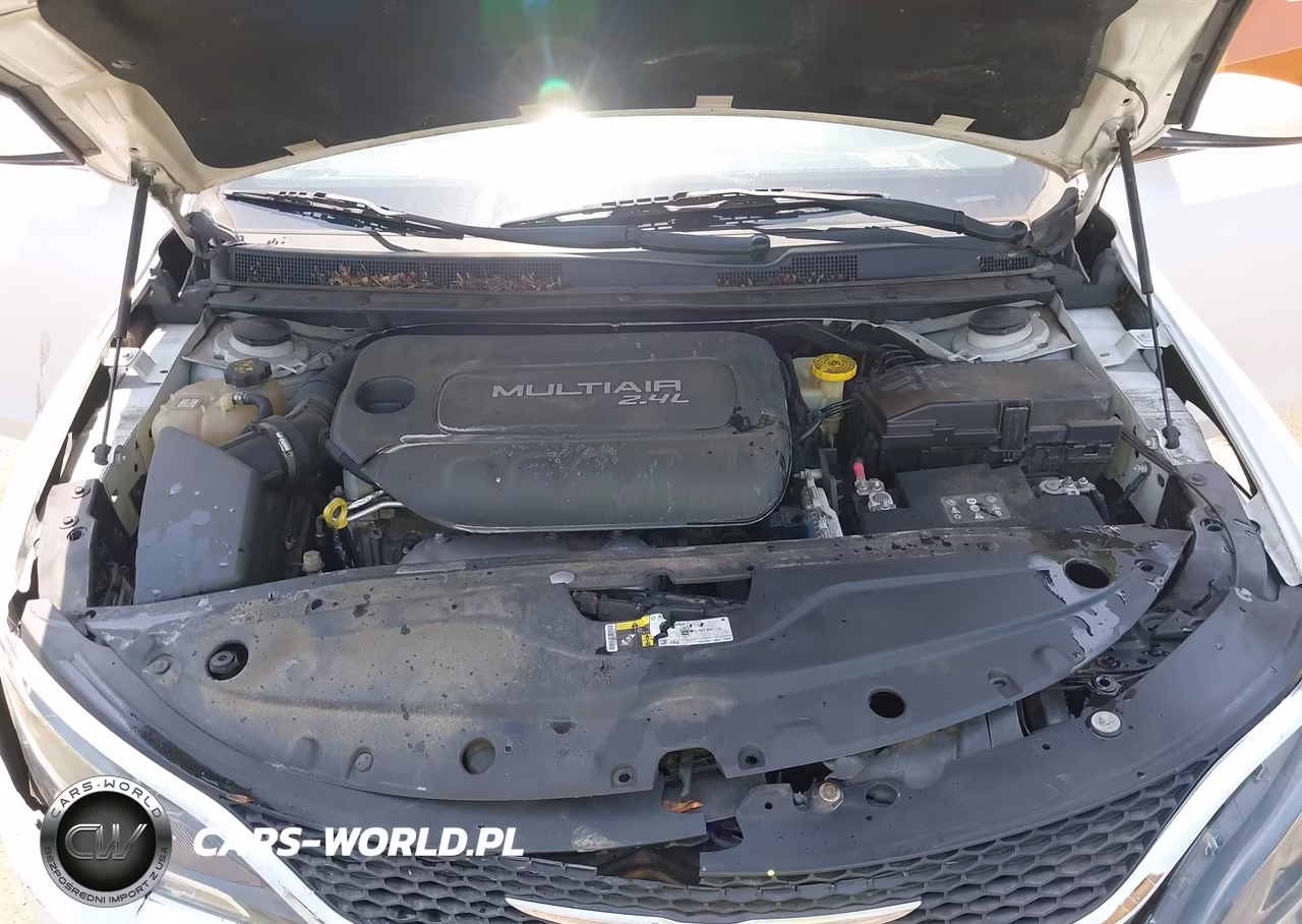 2016 Chrysler 200 Limited VIN:1C3CCCAB9GN133718 - 10