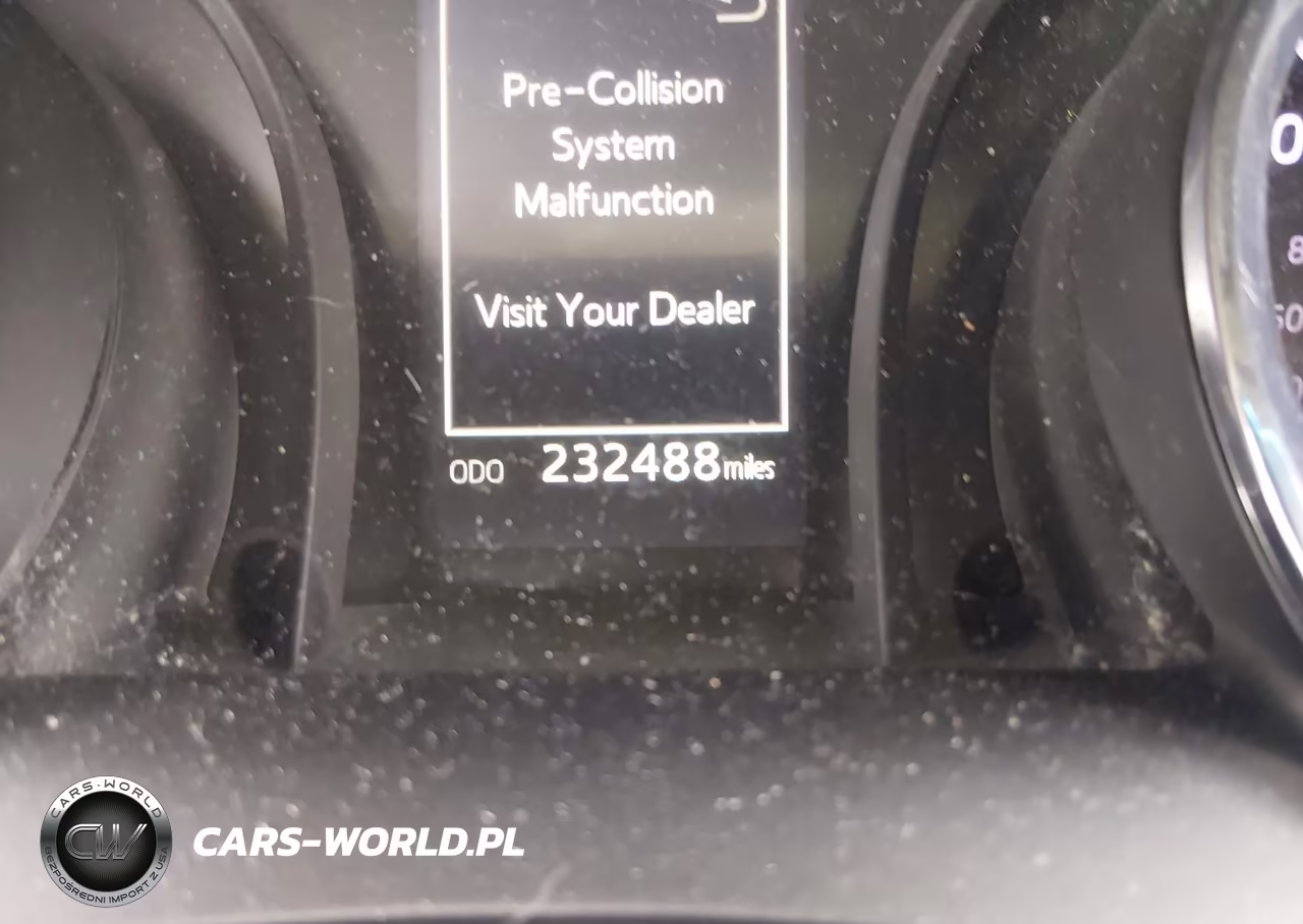 2020 Toyota Camry Se VIN:4T1G11AKXLU900673 - 16