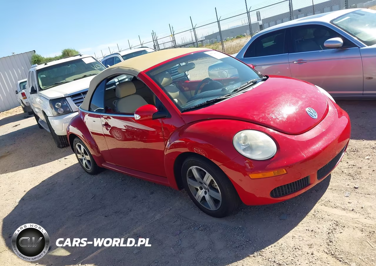 2006 Volkswagen New Beetle 2.5 – zdjęcie 1 z 11