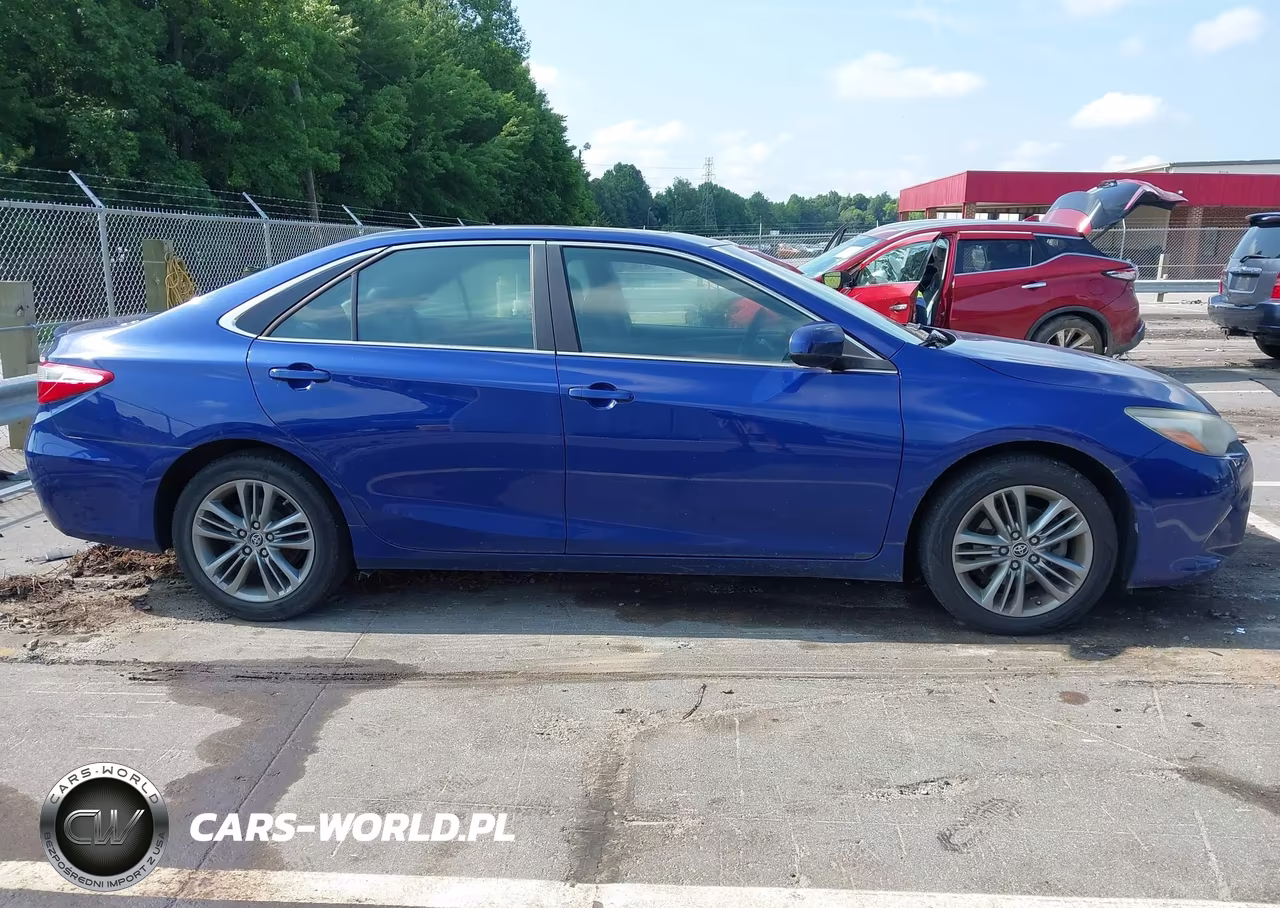 2015 Toyota Camry Se VIN:4T1BF1FK1FU881472 - 13
