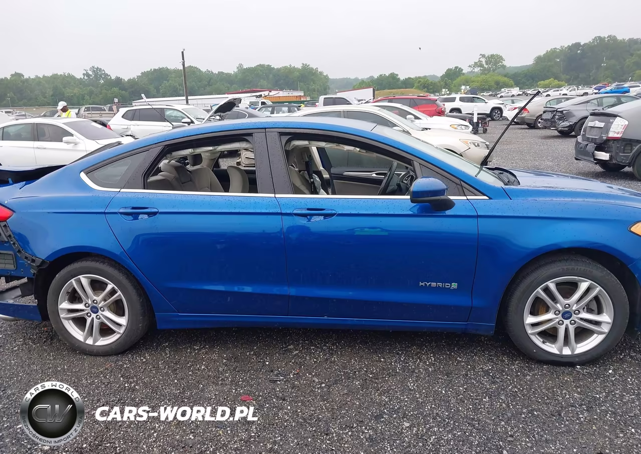 2018 Ford Fusion Hybrid S VIN:3FA6P0UU0JR100271 - 14