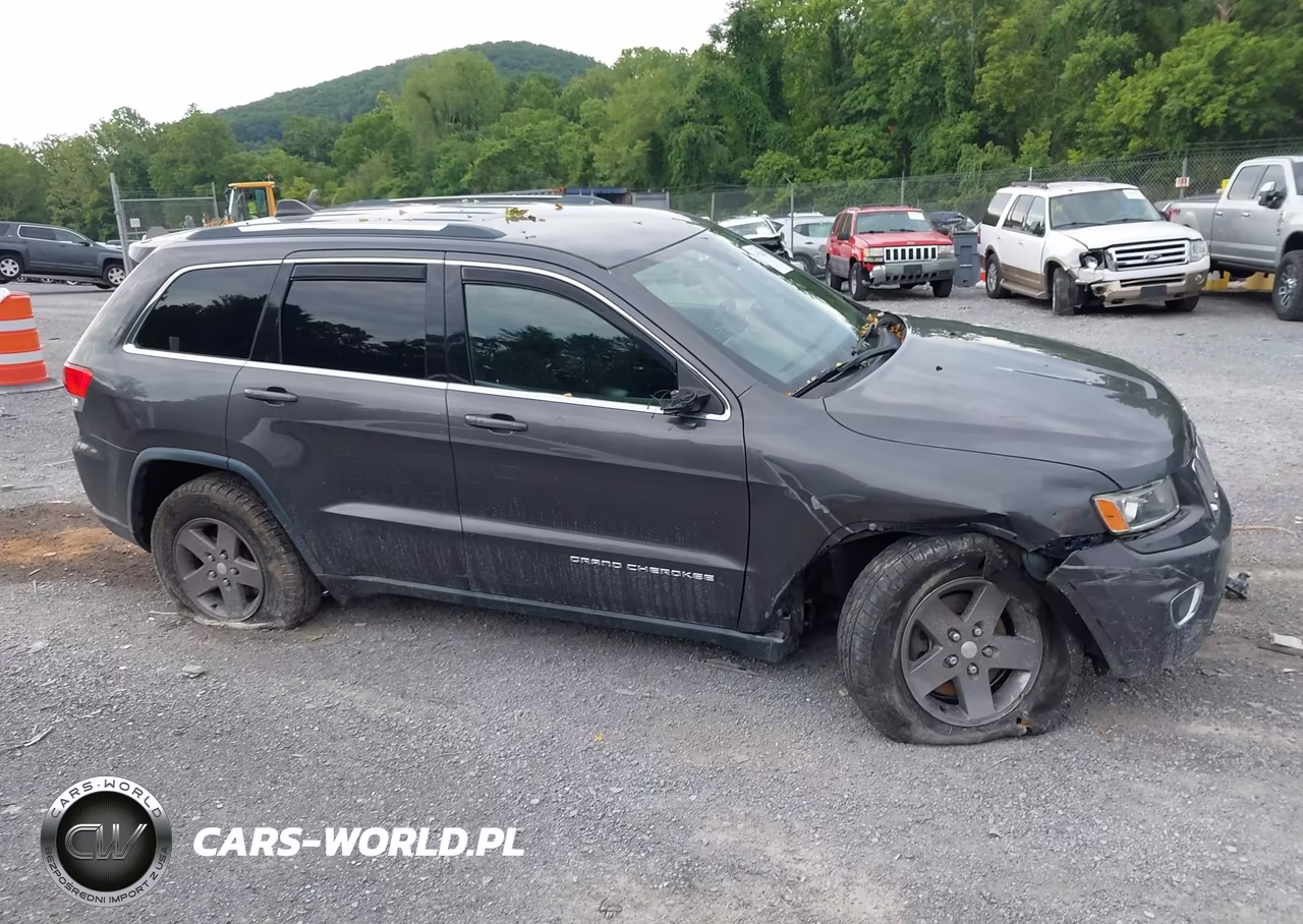 2016 Jeep Grand Cherokee Laredo VIN:1C4RJFAG5GC438024 - 13