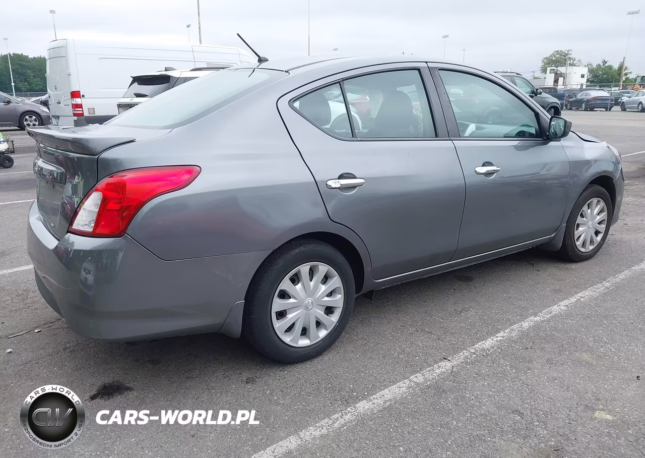 2018 Nissan Versa 1.6 Sv VIN:3N1CN7AP4JL819846 - 4