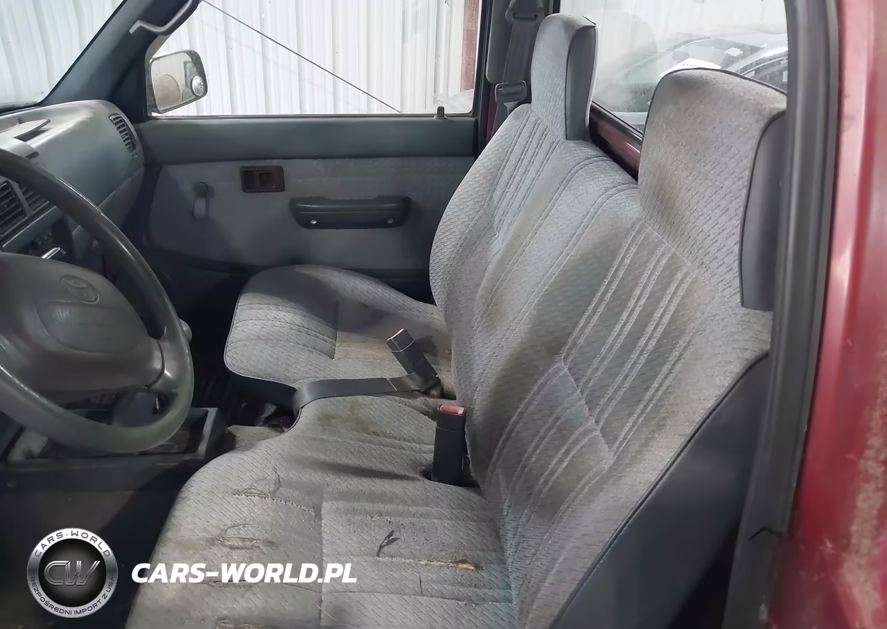 1995 Toyota Tacoma VIN:4TAVN61F5SZ034605 - 8