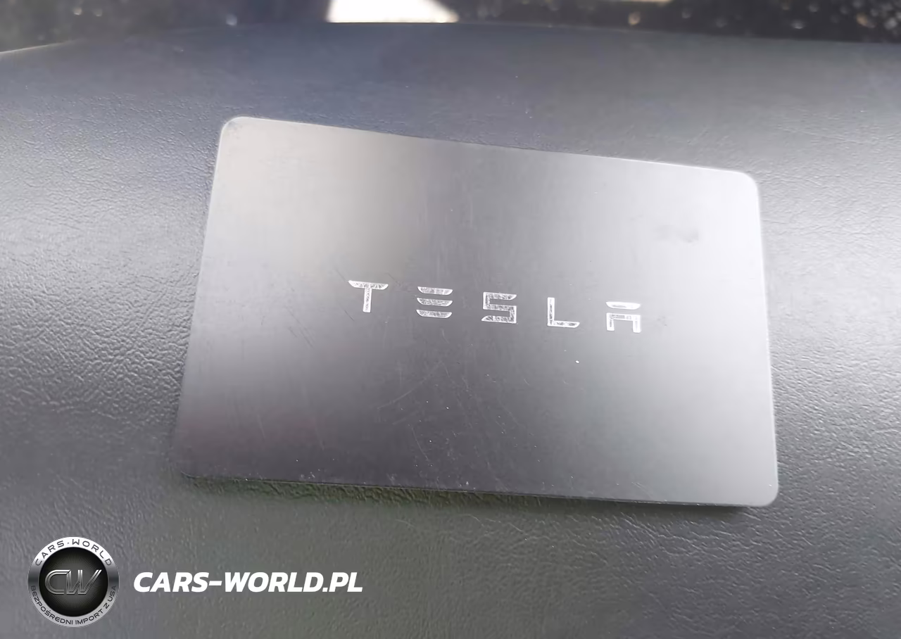 2018 Tesla Model 3 Long Range-Mid Range VIN:5YJ3E1EA3JF036175 - 10