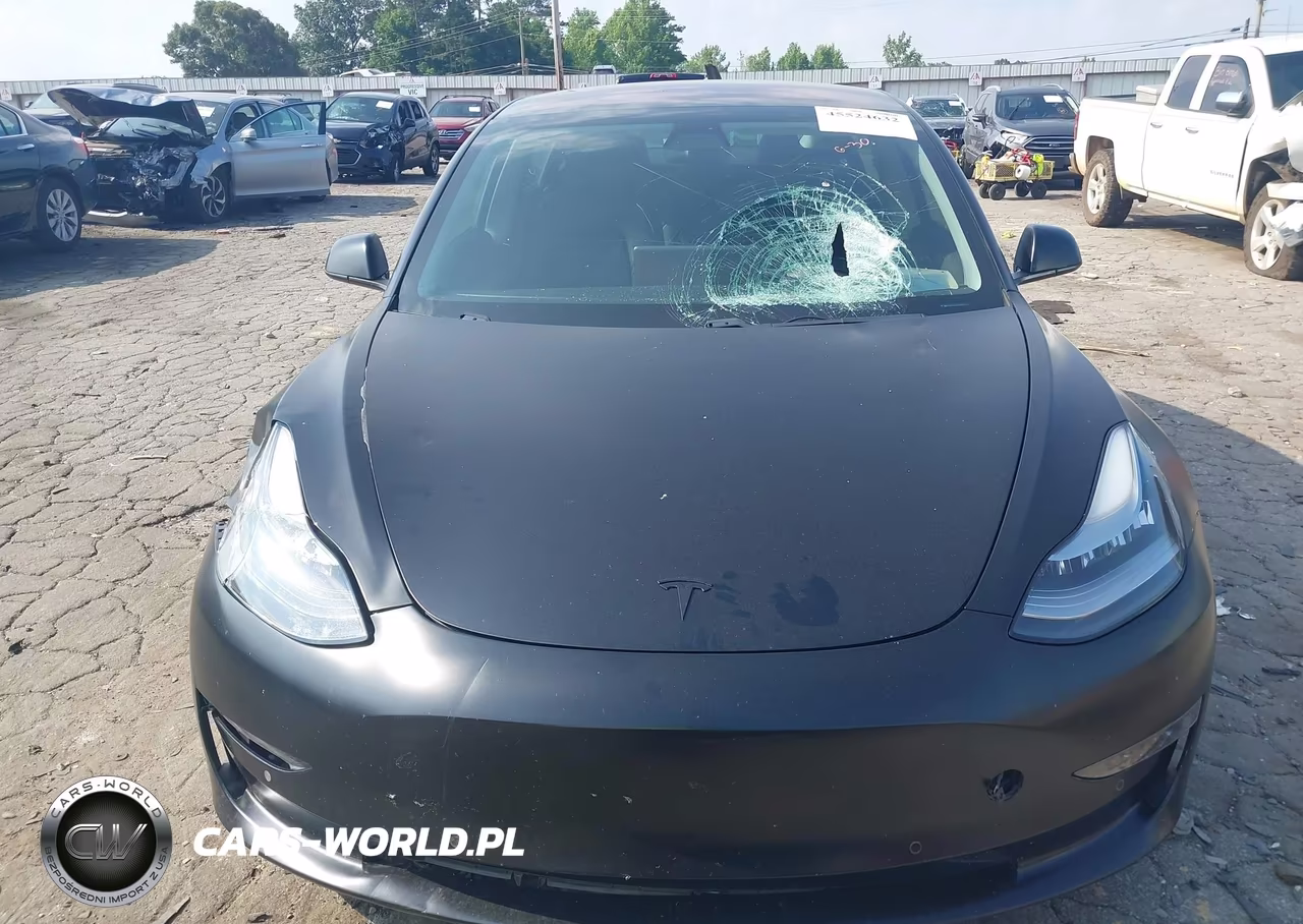 2018 Tesla Model 3 Long Range-Mid Range VIN:5YJ3E1EA3JF036175 - 11