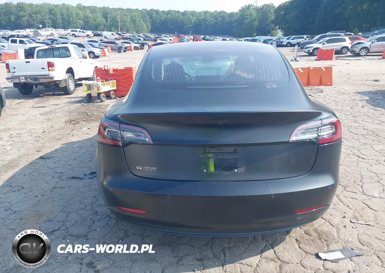 2018 Tesla Model 3 Long Range-Mid Range VIN:5YJ3E1EA3JF036175 - 15