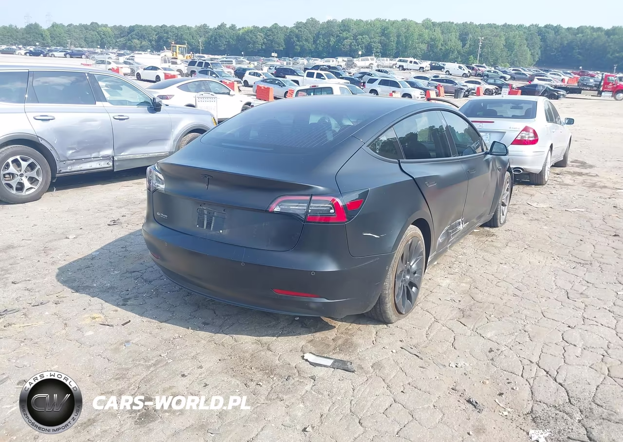 2018 Tesla Model 3 Long Range-Mid Range VIN:5YJ3E1EA3JF036175 - 4