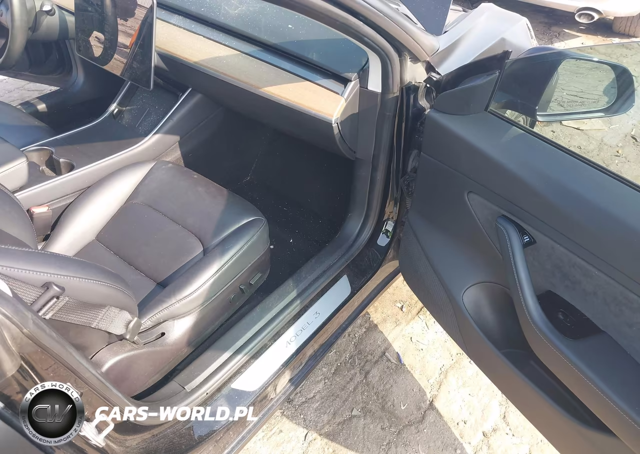 2018 Tesla Model 3 Long Range-Mid Range VIN:5YJ3E1EA3JF036175 - 5