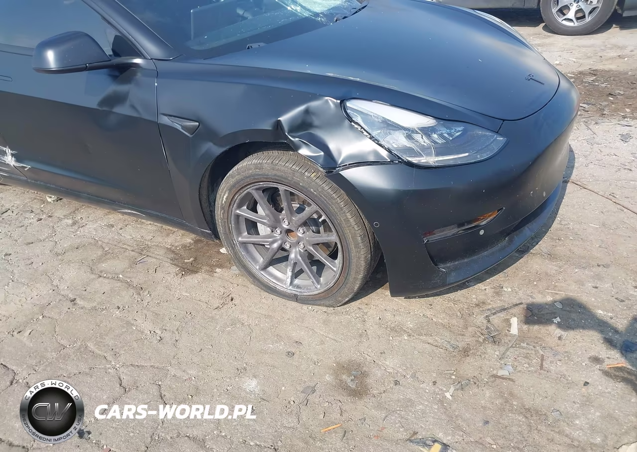 2018 Tesla Model 3 Long Range-Mid Range VIN:5YJ3E1EA3JF036175 - 6
