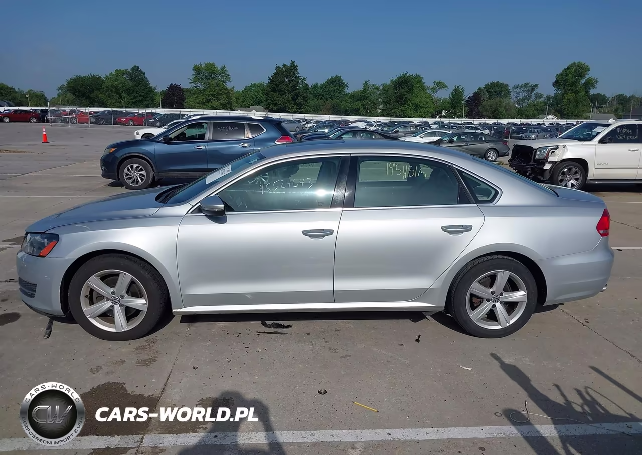 2012 Volkswagen Passat 2.5L Se VIN:1VWBP7A34CC010102 - 14