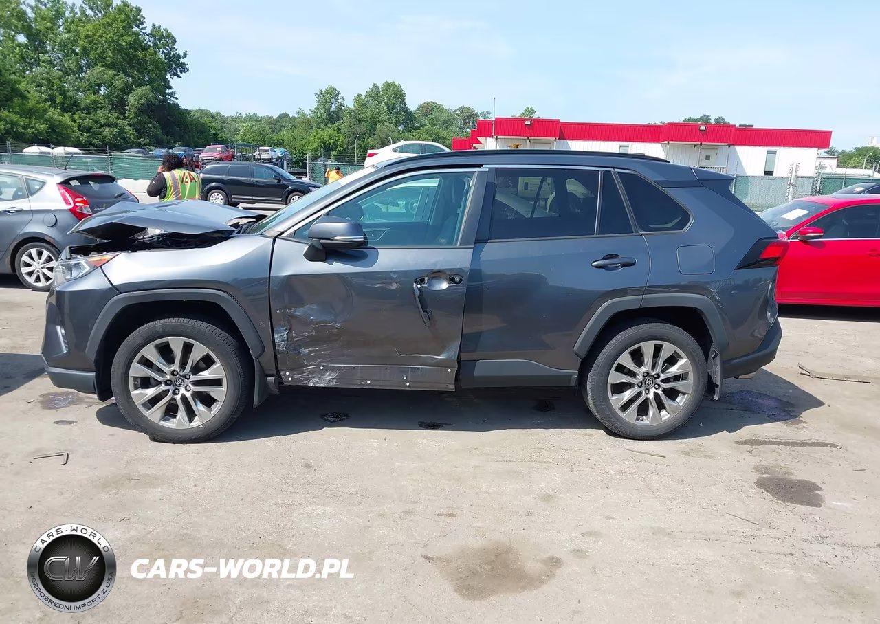 2019 Toyota Rav4 Xle Premium VIN:2T3A1RFV4KC041319 - 18