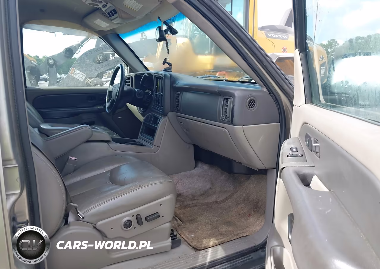 2003 Chevrolet Tahoe Lt VIN:1GNEC13Z43R307711 - 5
