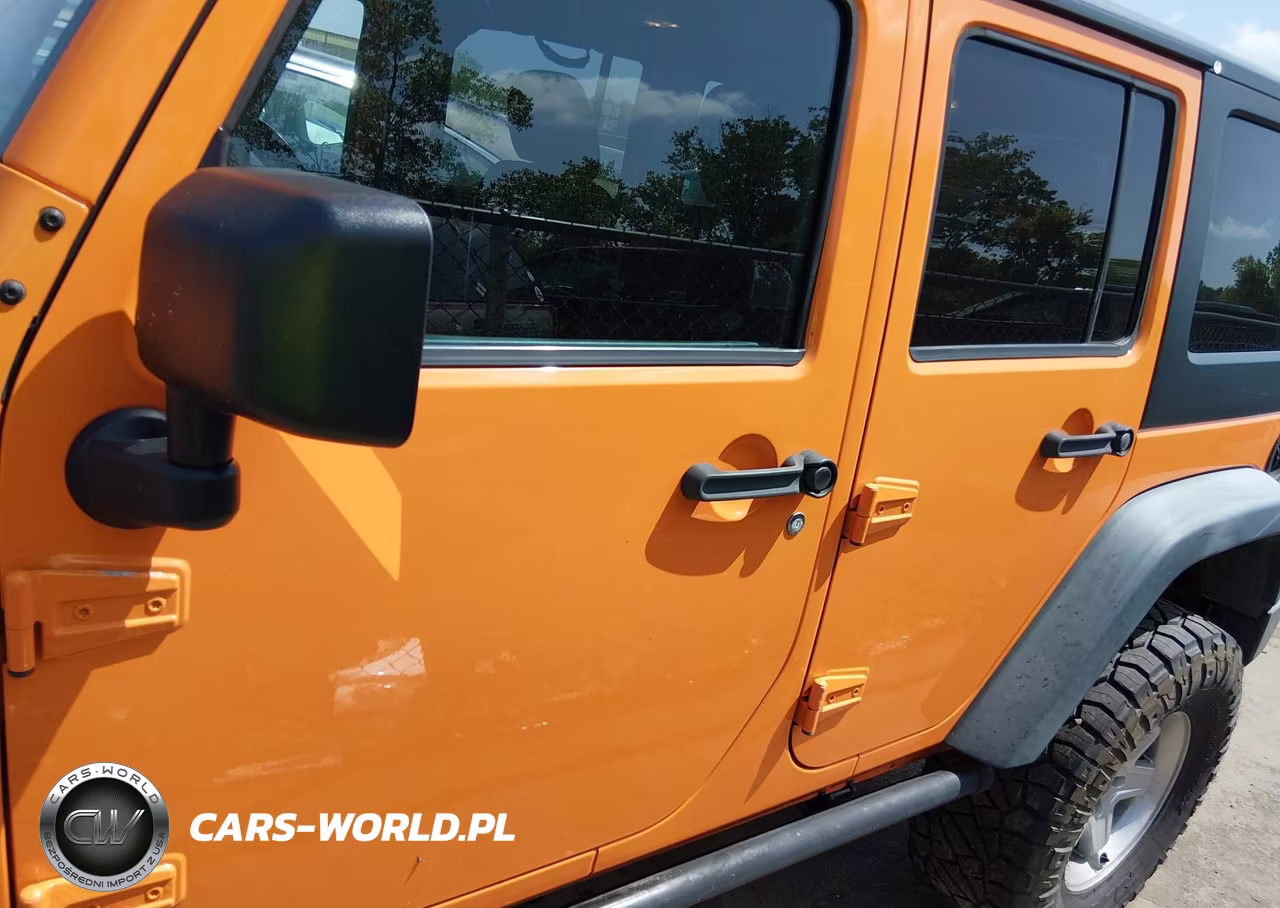 2012 Jeep Wrangler Unlimited Sport VIN:1C4BJWDG0CL222136 - 14