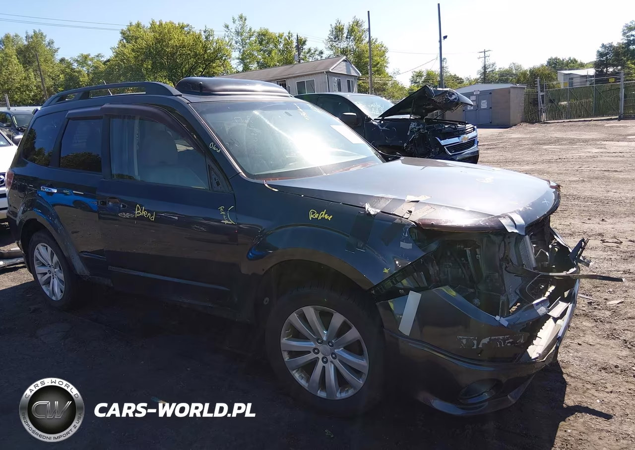 2013 Subaru Forester 2.5X Limited – zdjęcie 1 z 16