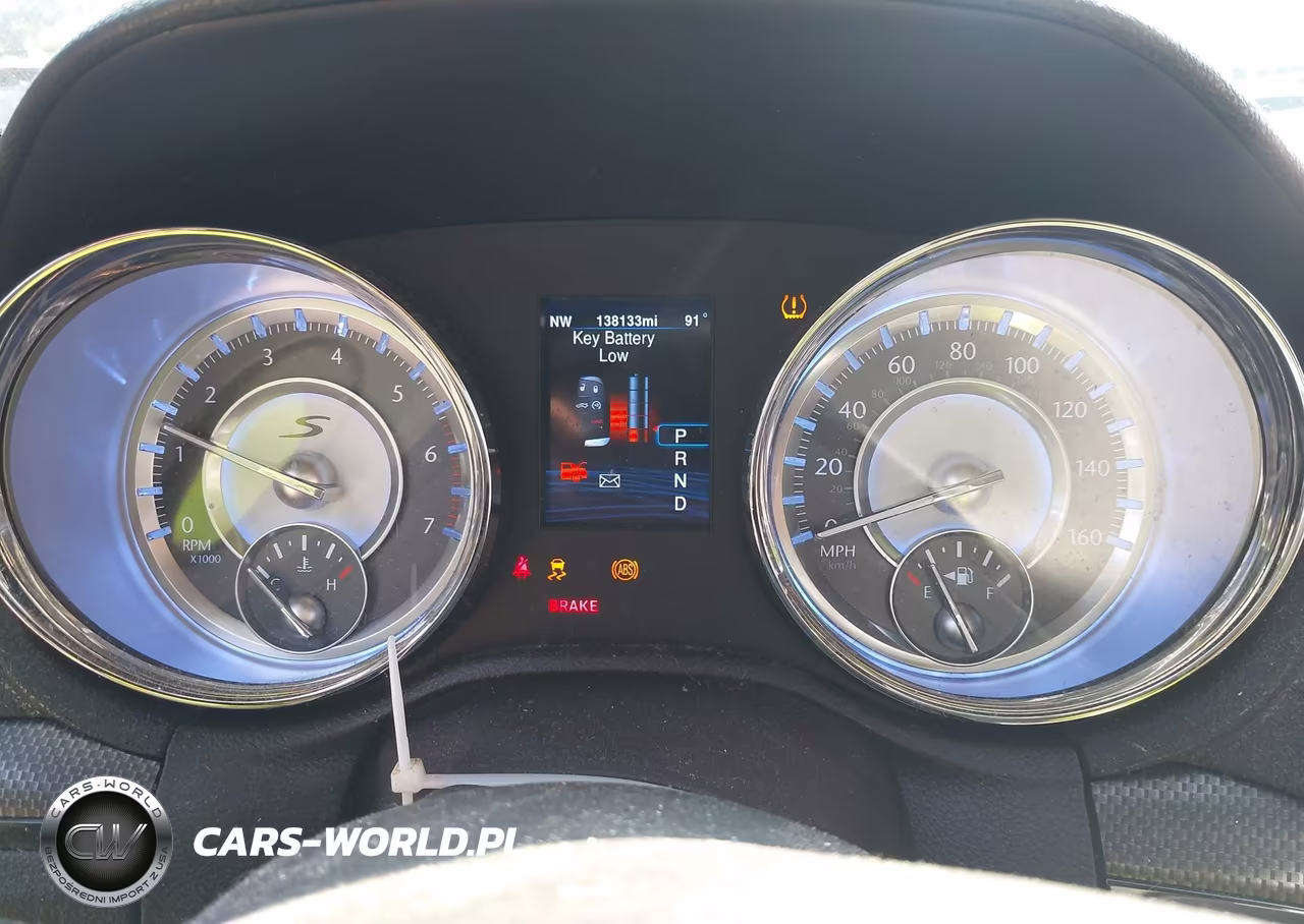 2014 Chrysler 300 300S VIN:2C3CCABT9EH323777 - 7