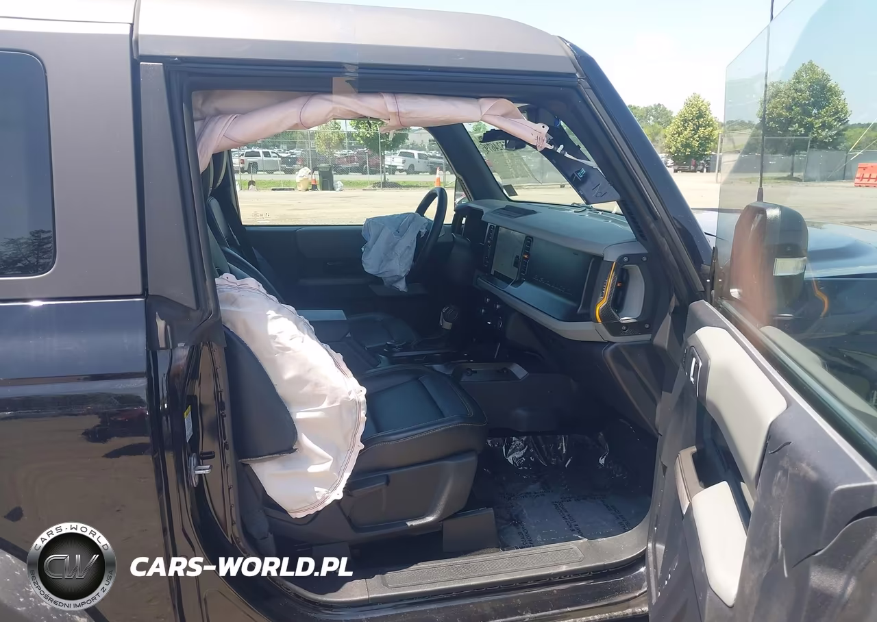2023 Ford Bronco Badlands VIN:1FMDE5CP1PLB13842 - 5