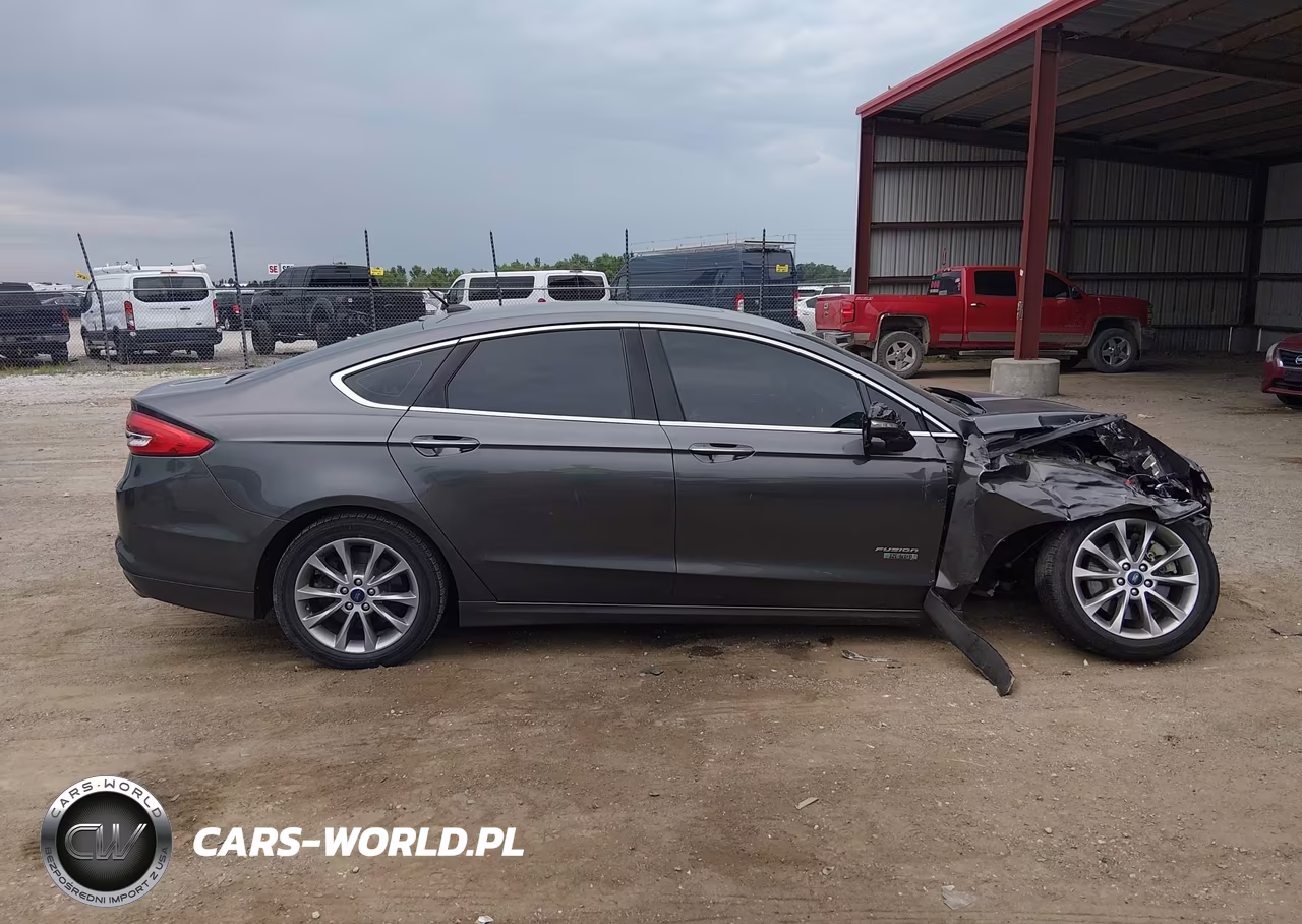 2017 Ford Fusion Energi Se Luxury VIN:3FA6P0PU5HR283950 - 13