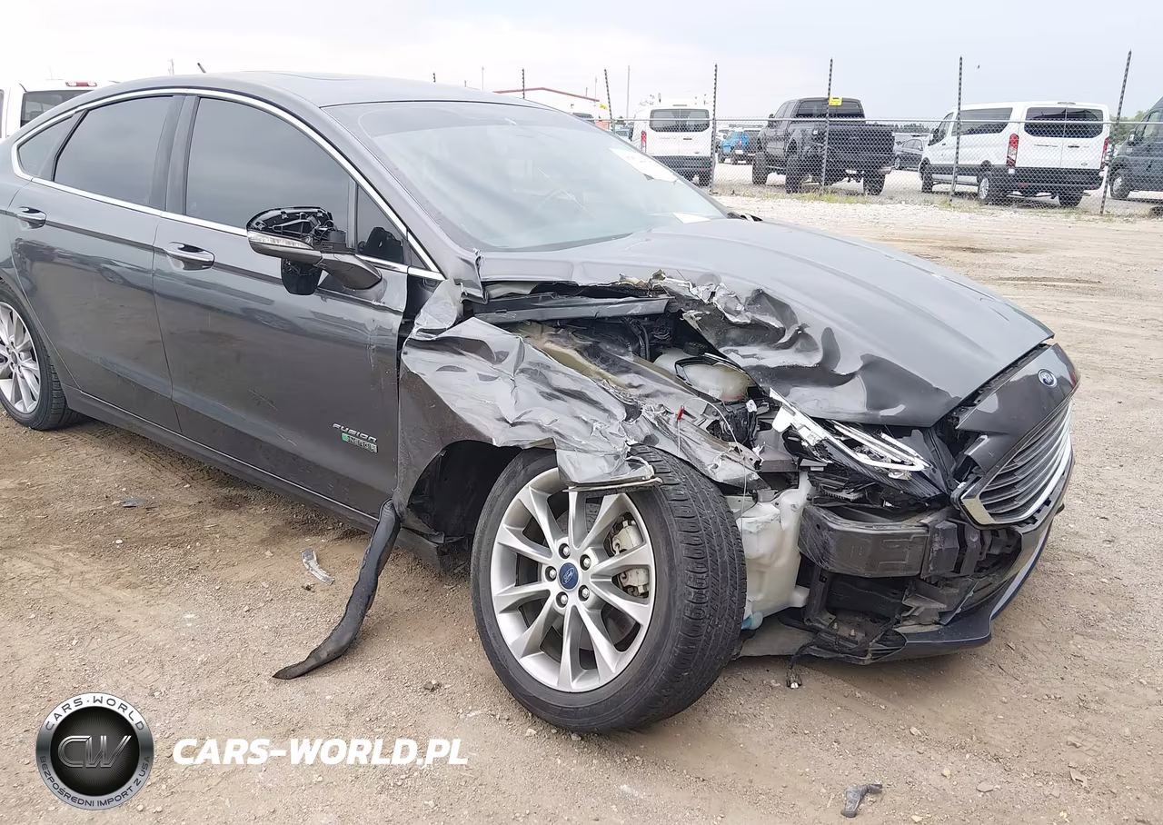 2017 Ford Fusion Energi Se Luxury VIN:3FA6P0PU5HR283950 - 6