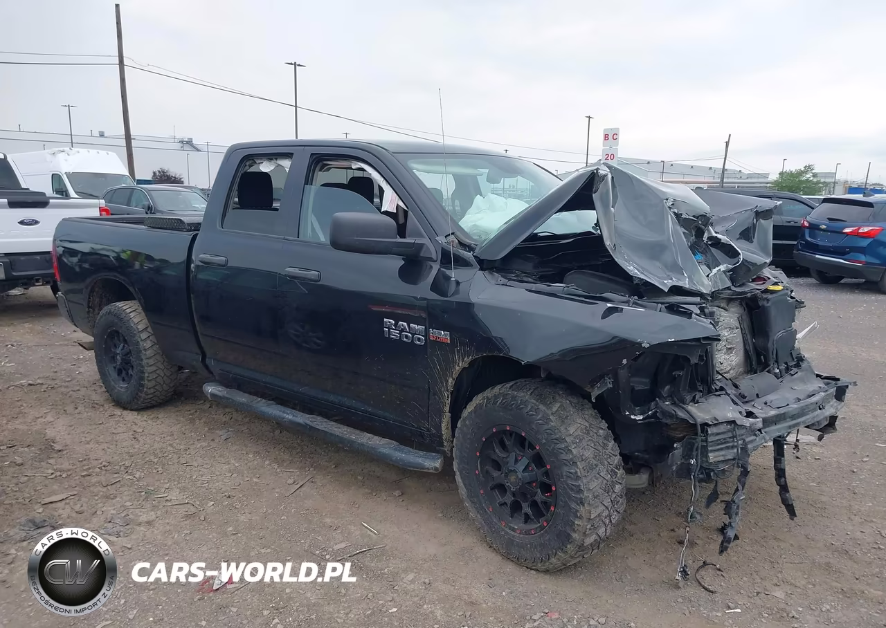 2018 Ram 1500 Express 4X4 6'4 Box – zdjęcie 1 z 17