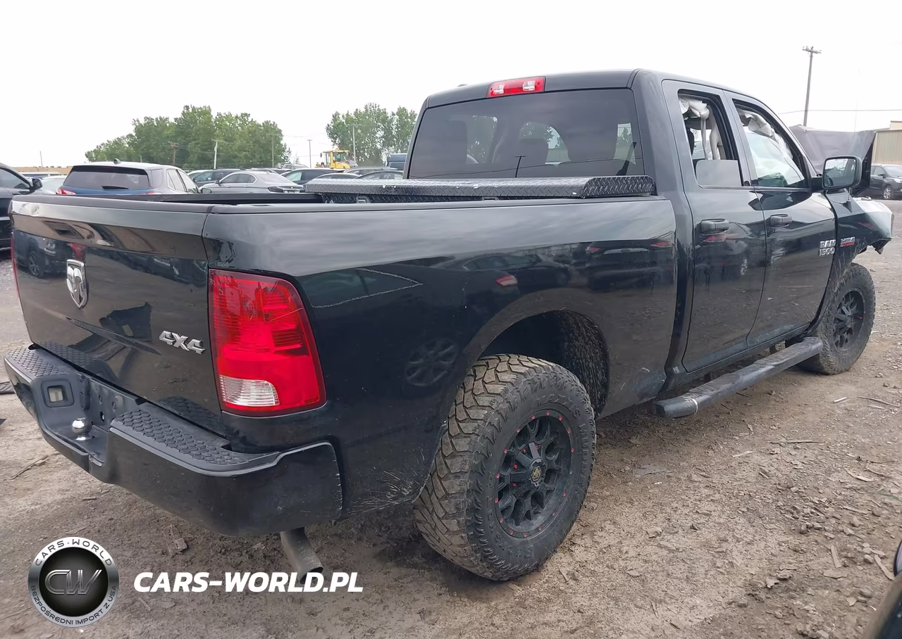 2018 Ram 1500 Express 4X4 6'4 Box VIN:1C6RR7FT5JS351619 - 4
