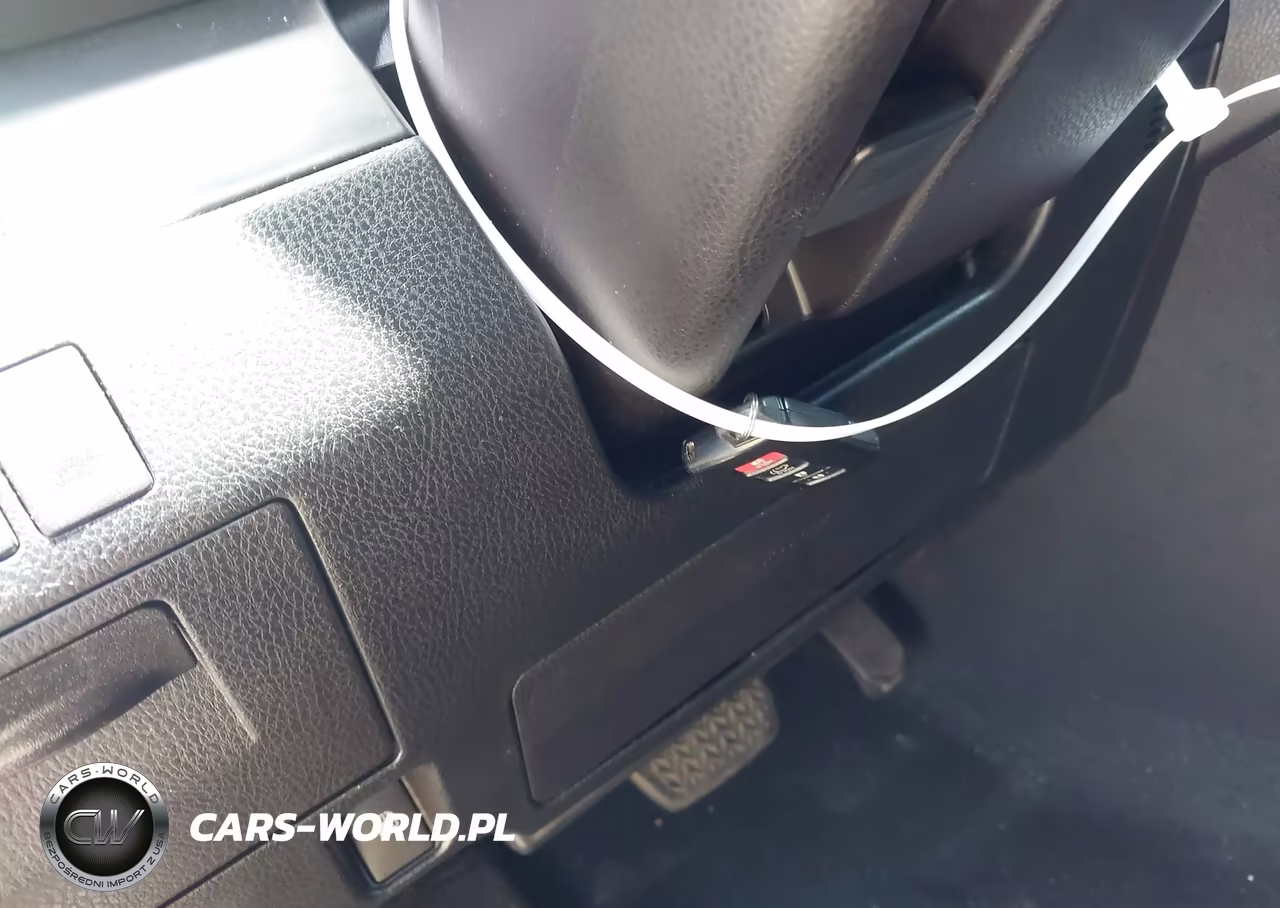 2018 Toyota Highlander Se VIN:5TDJZRFH1JS537826 - 11