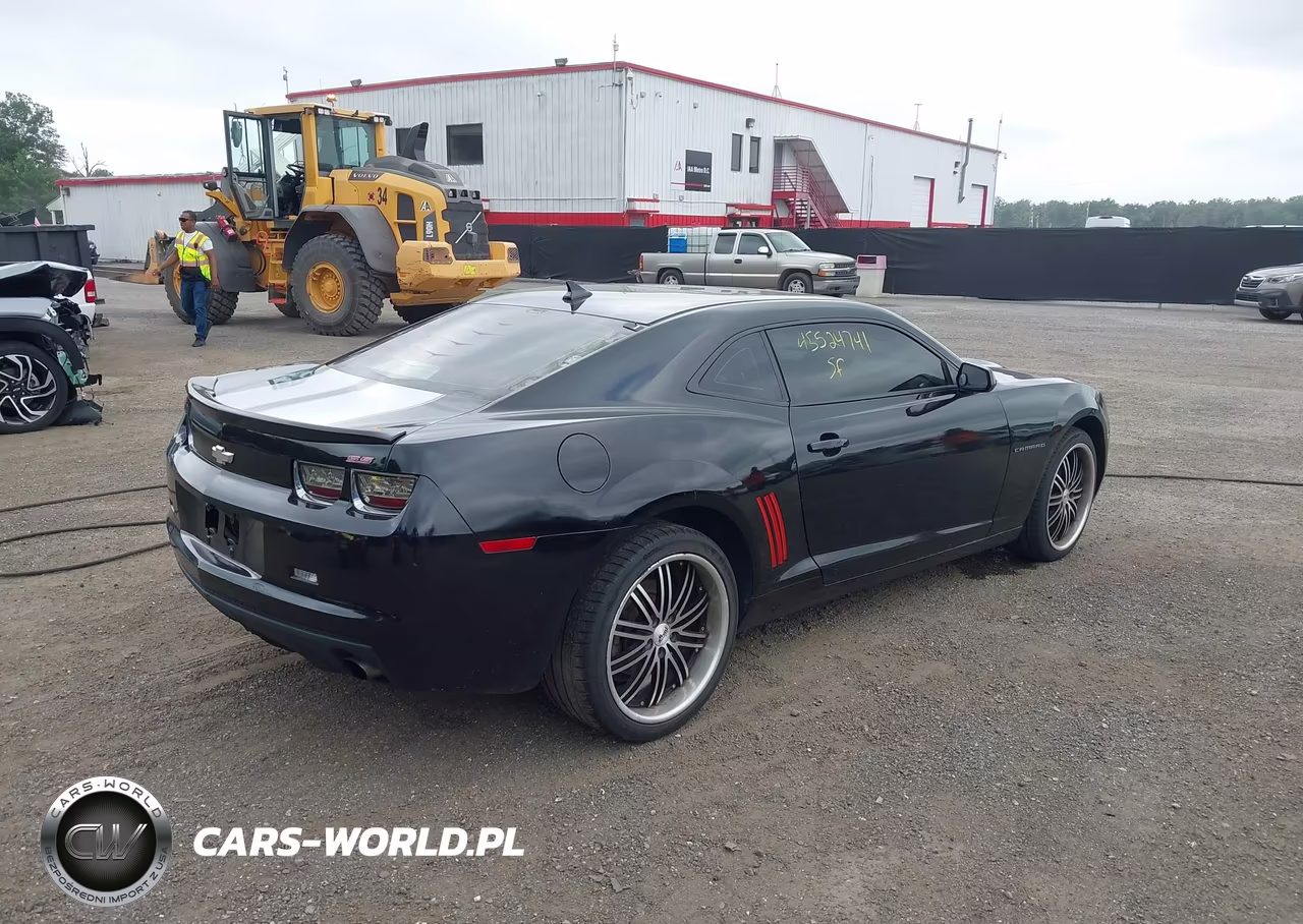 2010 Chevrolet Camaro 1Lt VIN:2G1FB1EV7A9102510 - 4