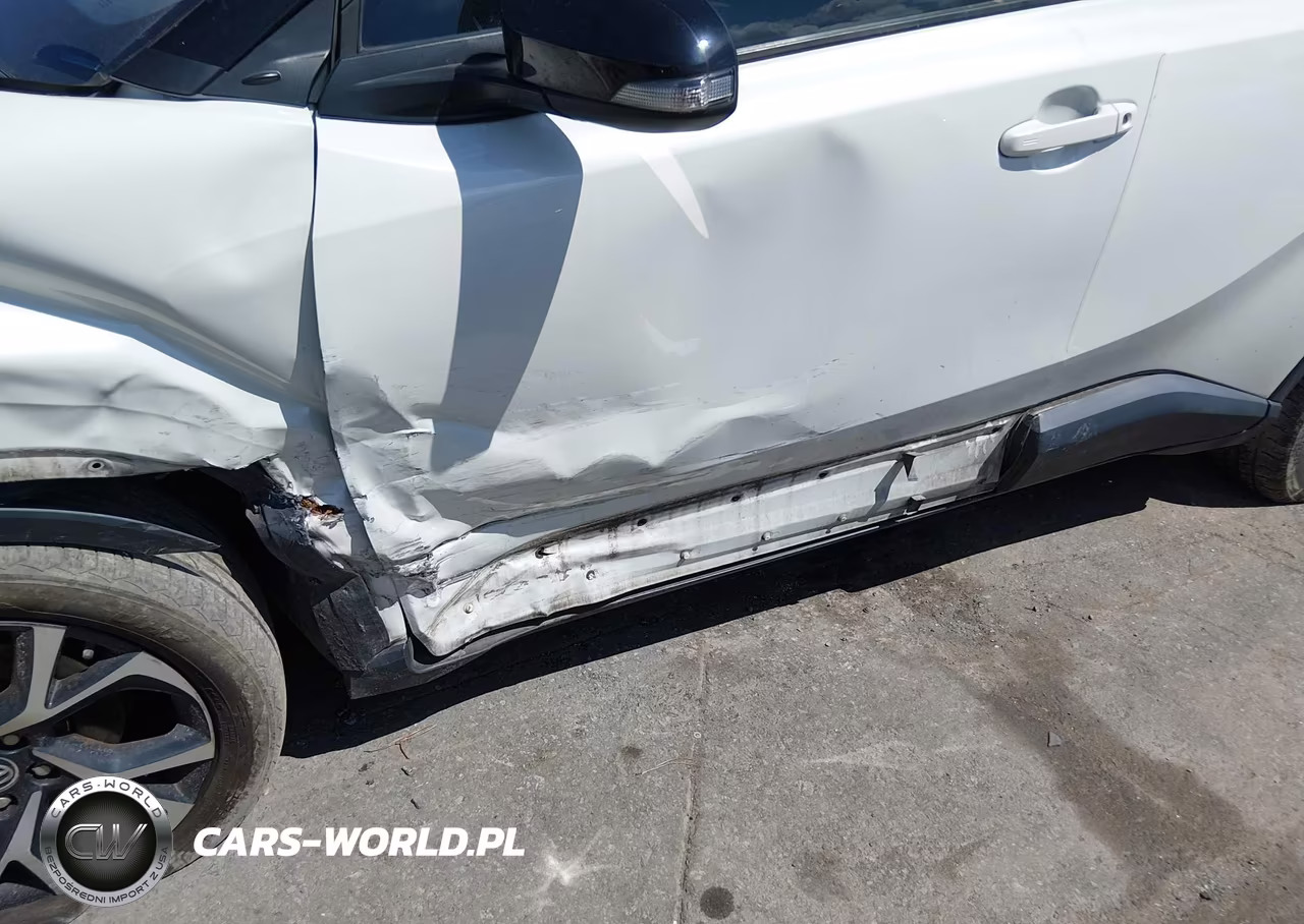 2019 Toyota C-Hr Xle VIN:NMTKHMBX7KR080642 - 18
