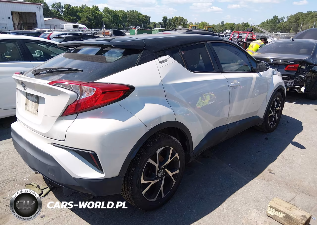 2019 Toyota C-Hr Xle VIN:NMTKHMBX7KR080642 - 4