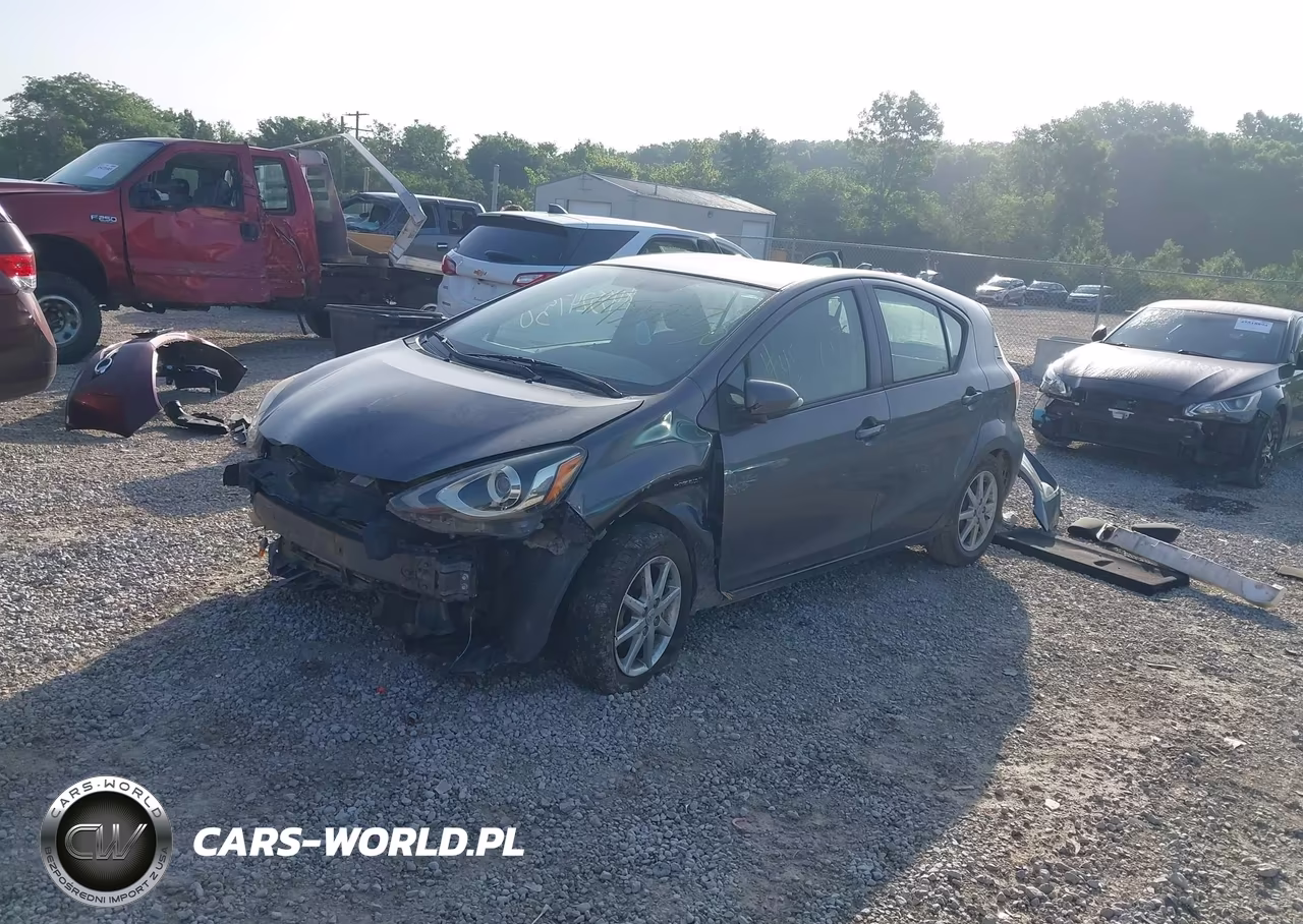 2015 Toyota Prius C Three VIN:JTDKDTB30F1098374 - 2