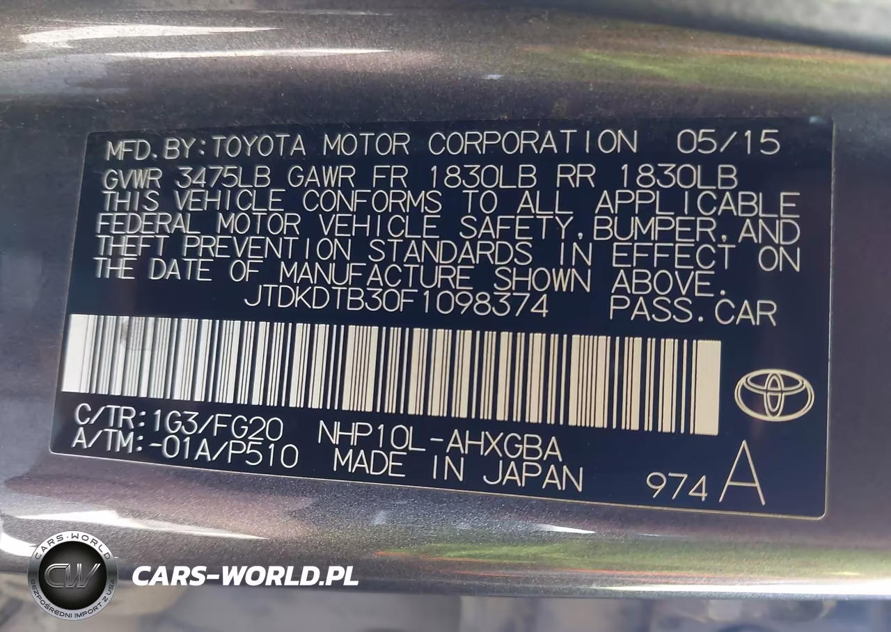 2015 Toyota Prius C Three VIN:JTDKDTB30F1098374 - 9