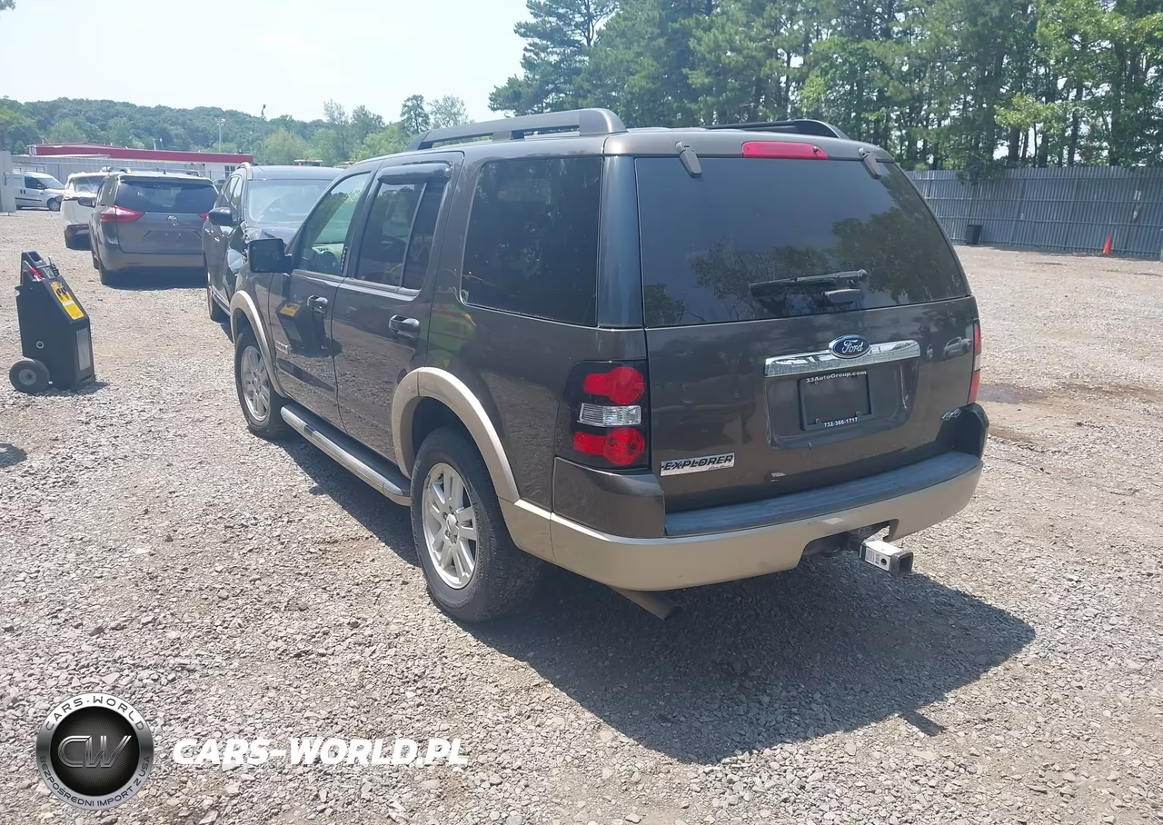 2008 Ford Explorer Eddie Bauer VIN:1FMEU74E18UA84631 - 3