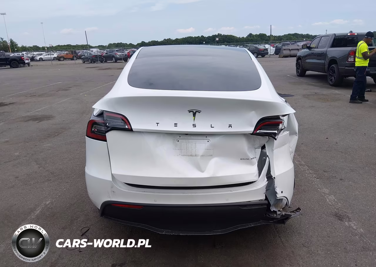 2021 Tesla Model Y Long Range Dual Motor All-Wheel Drive VIN:5YJYGAEE0MF145426 - 14