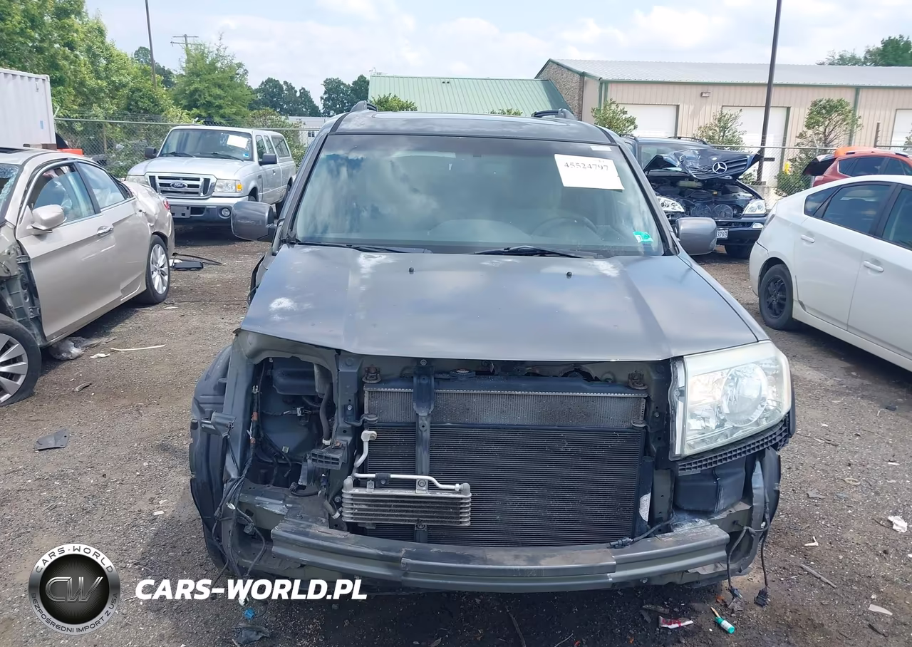 2011 Honda Pilot Touring VIN:5FNYF4H98BB025826 - 13